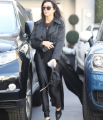 Access_Kardashian_5.jpg