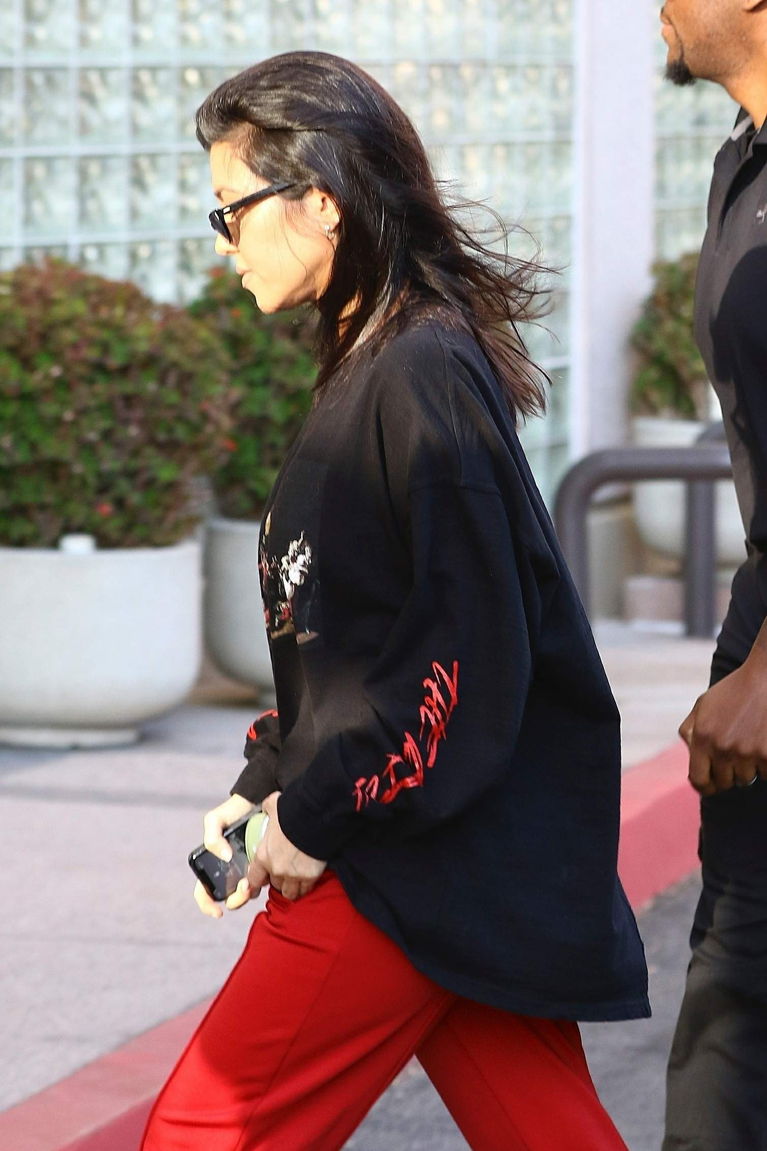 Access_Kardashian_2.jpg