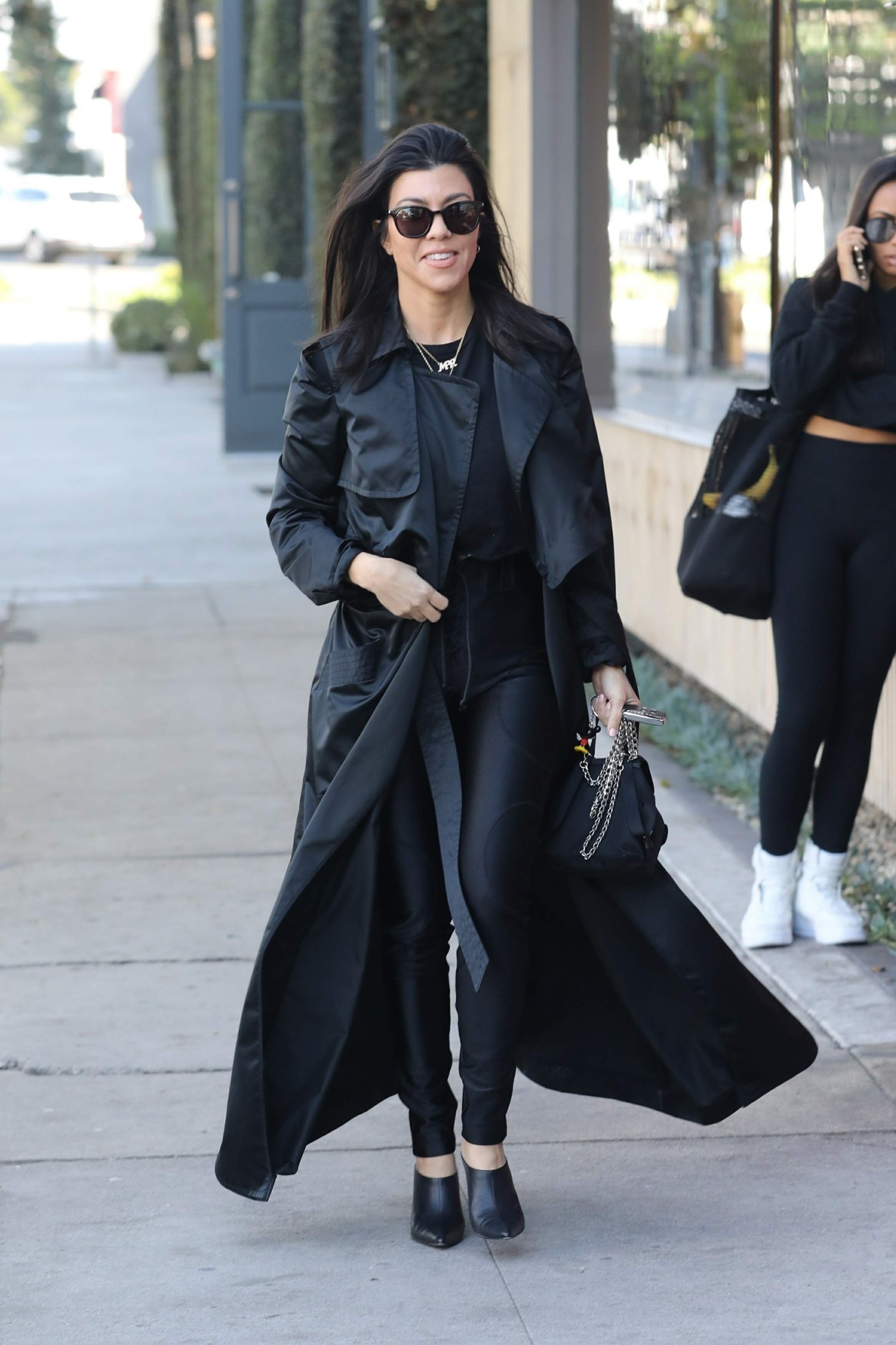 Access_Kardashian_4.jpg