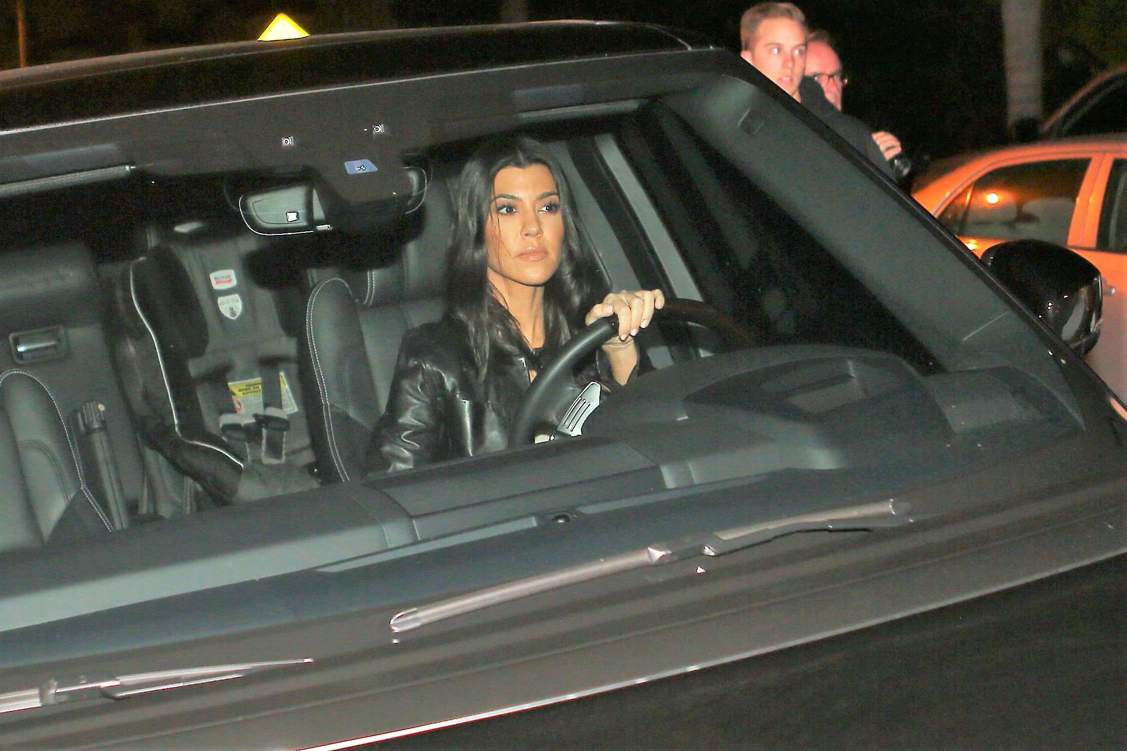 Access_Kardashian_16.jpg