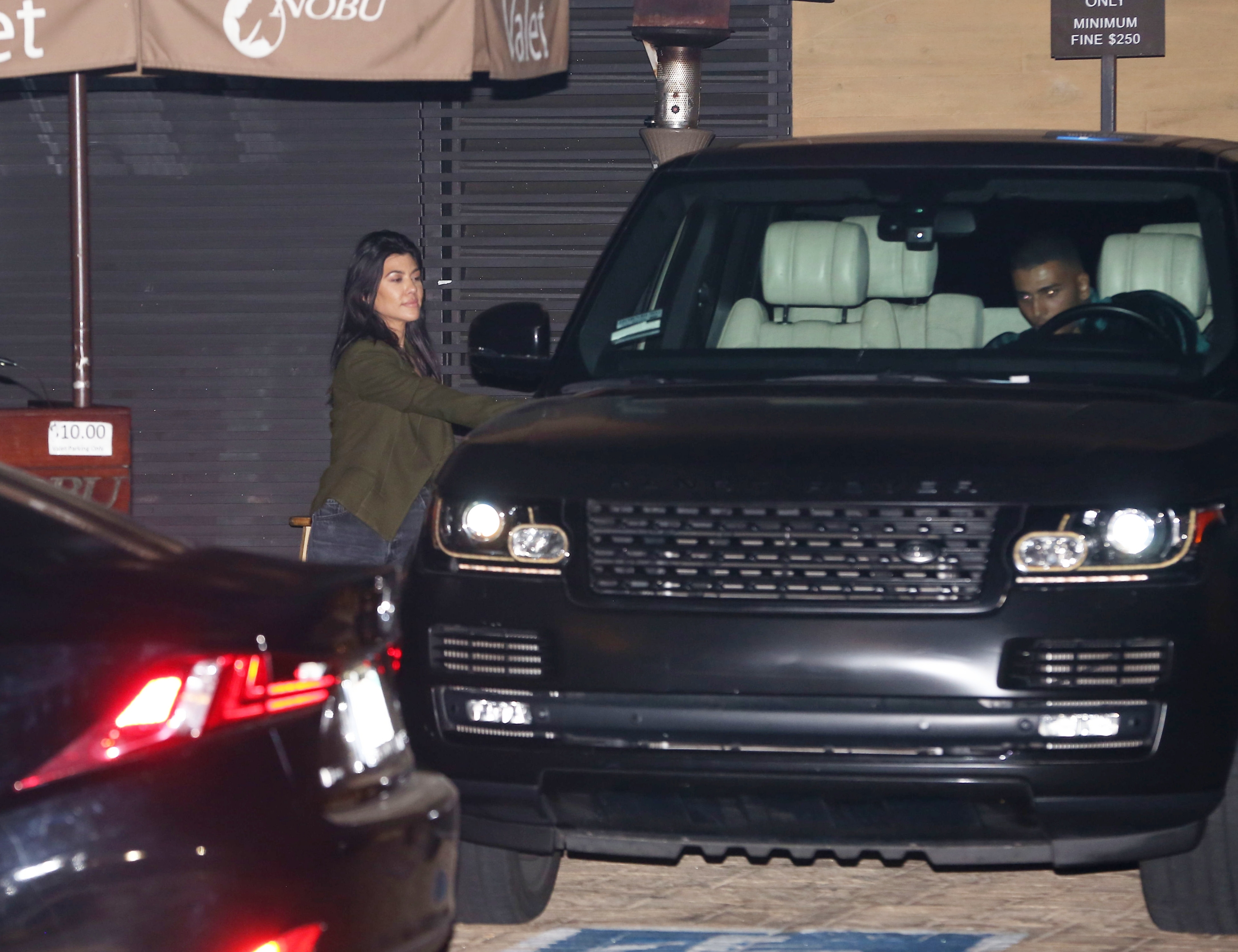 Access_Kardashian_18.jpg