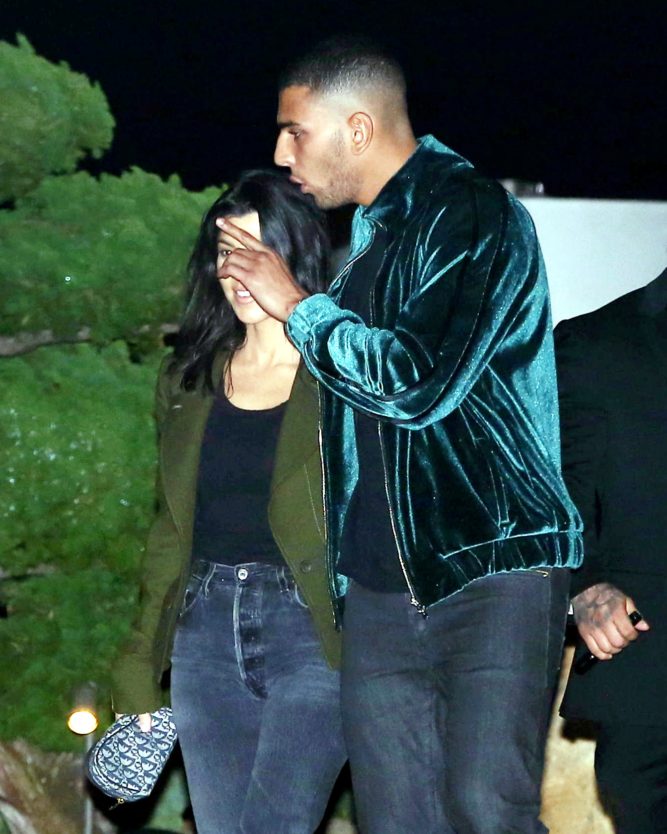 Access_Kardashian_4.jpg