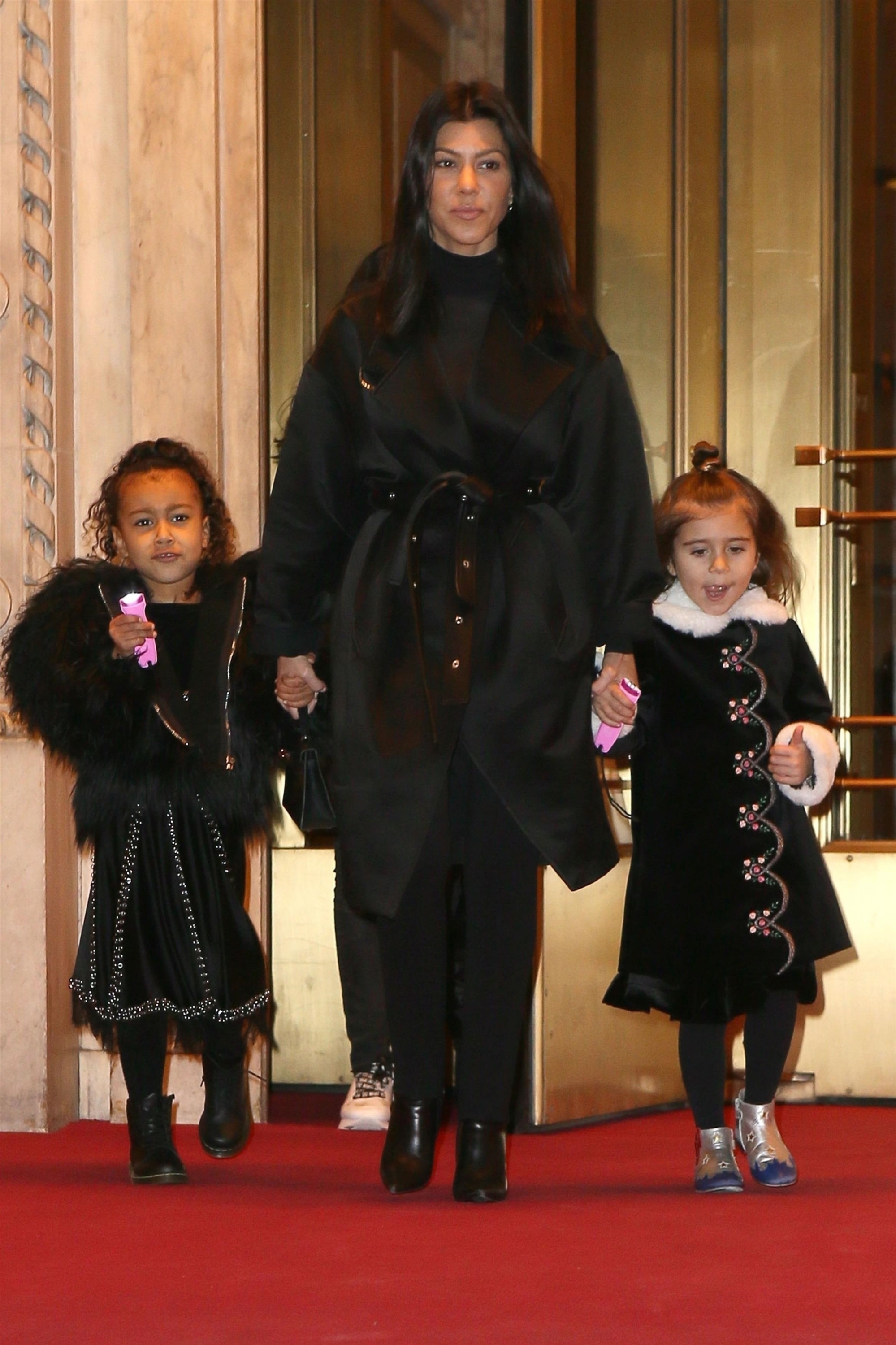 Access_Kardashian_1.jpg