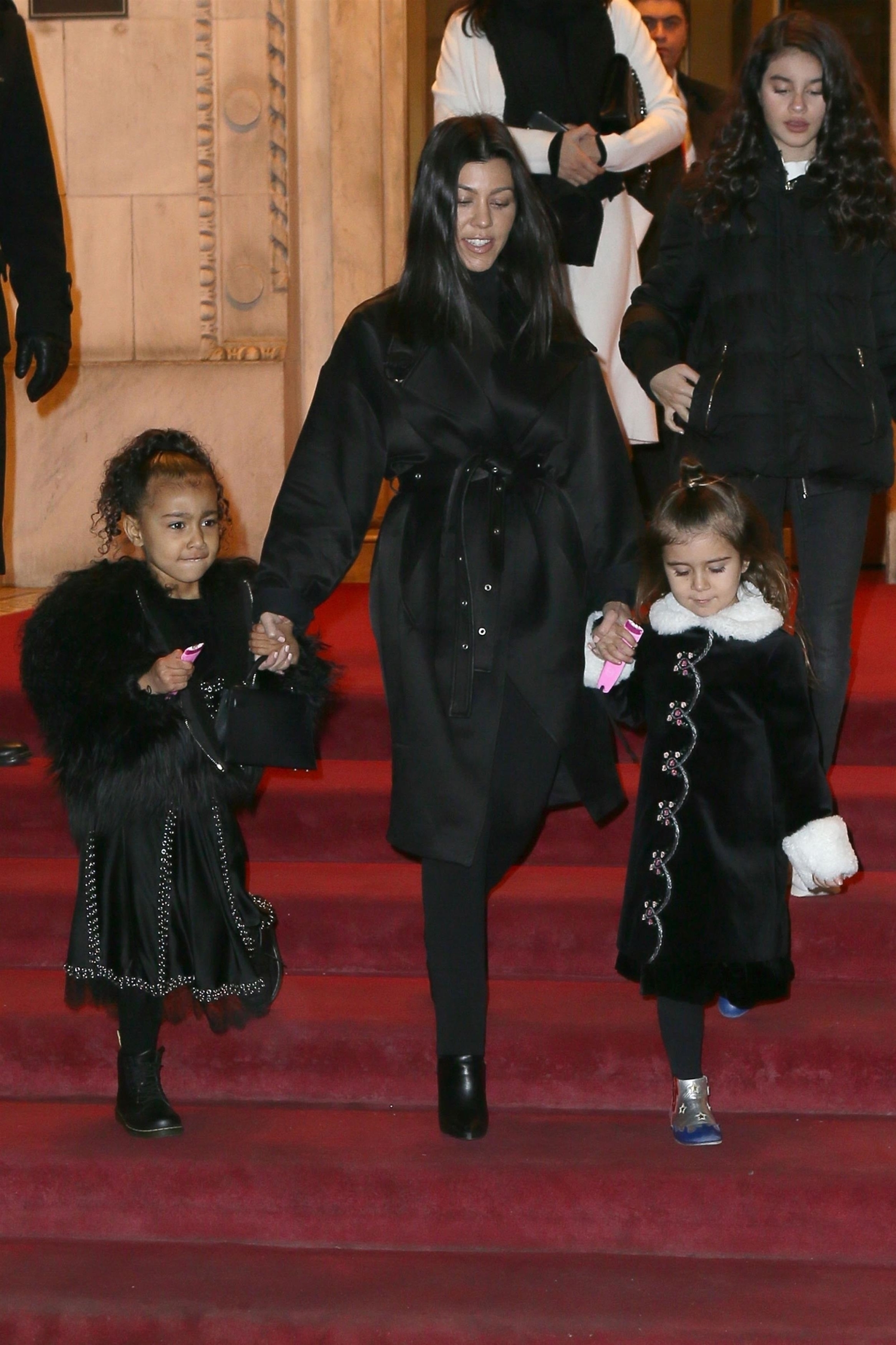 Access_Kardashian_3.jpg