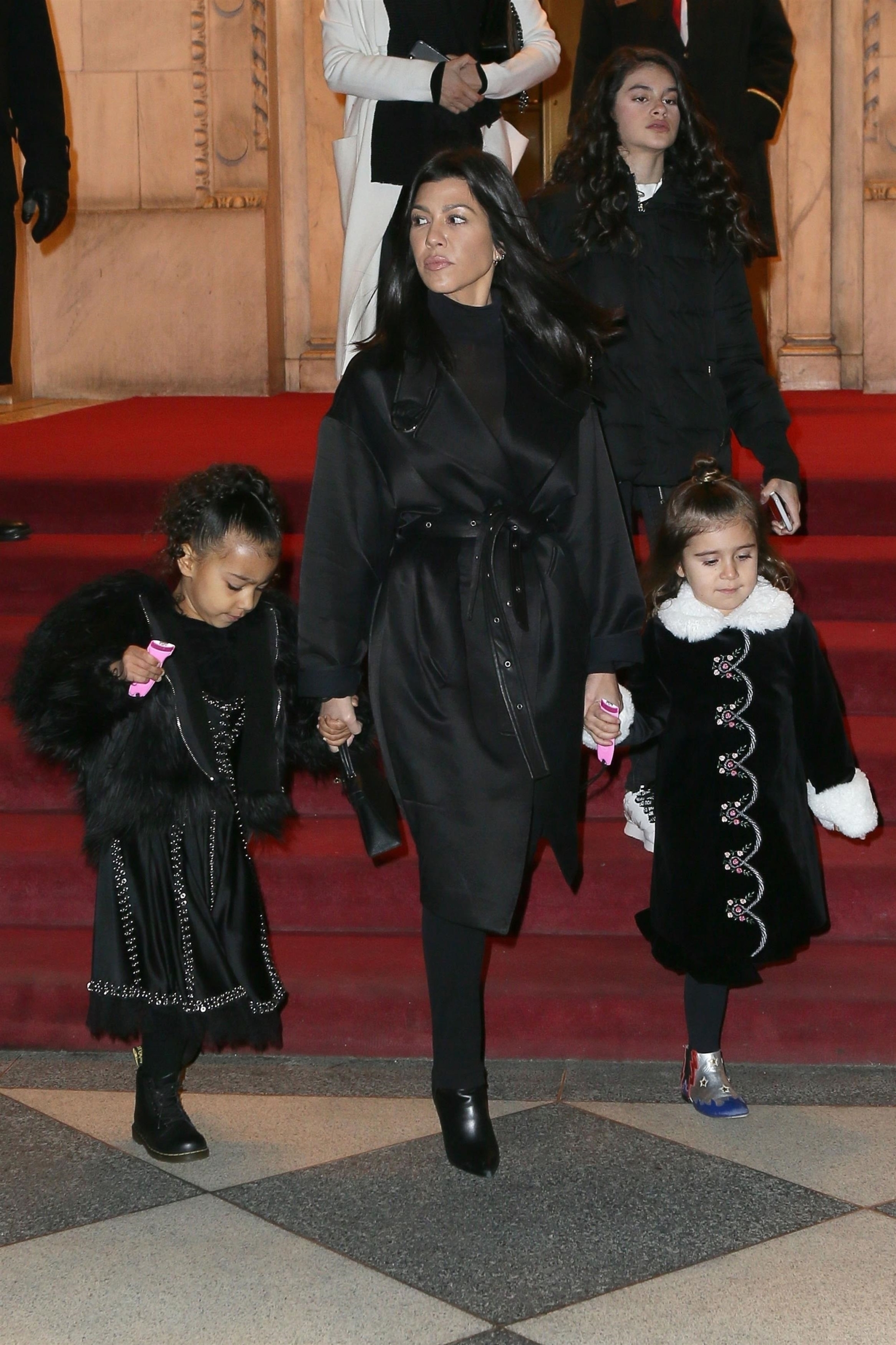 Access_Kardashian_5.jpg