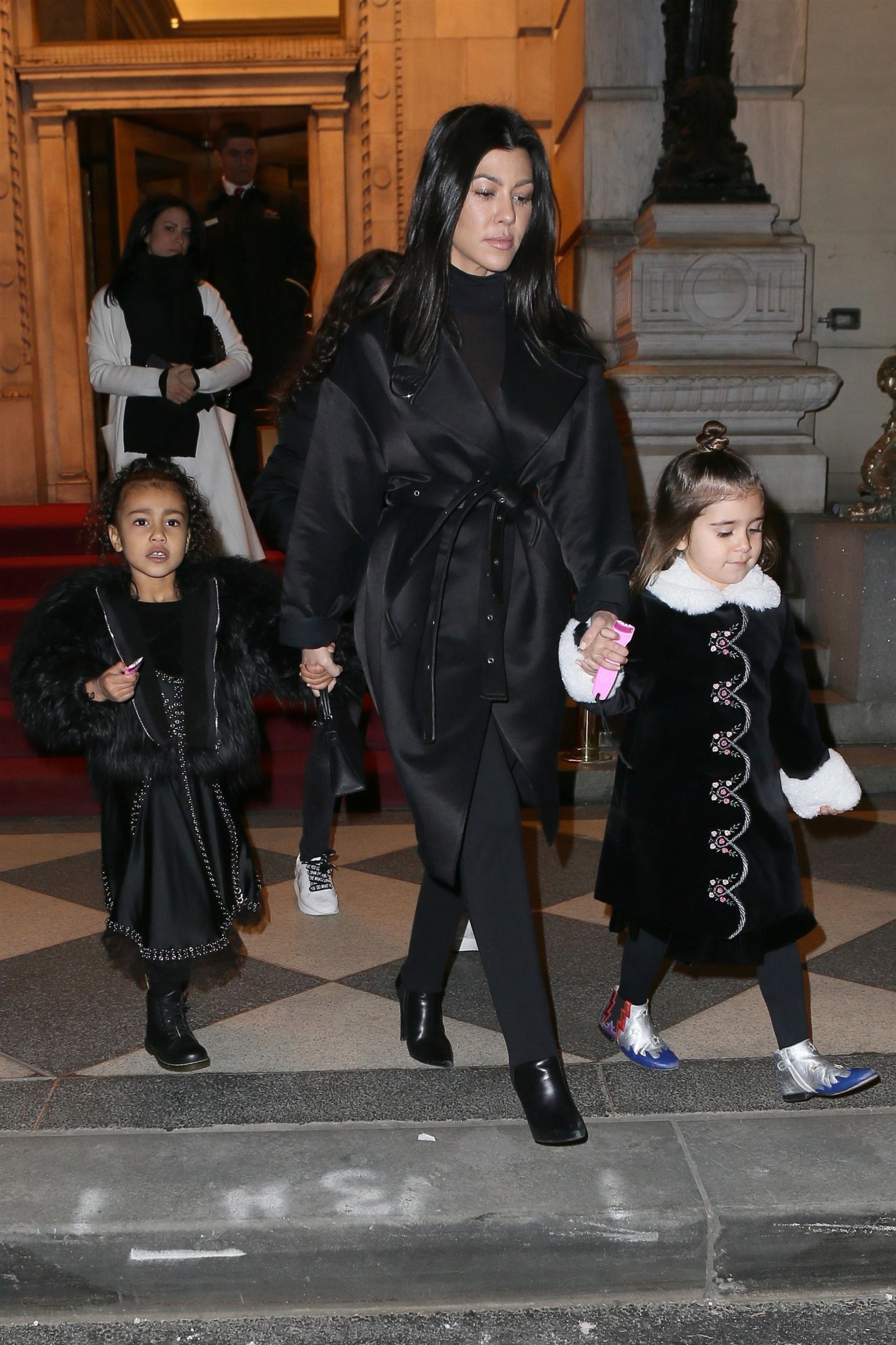 Access_Kardashian_8.jpg