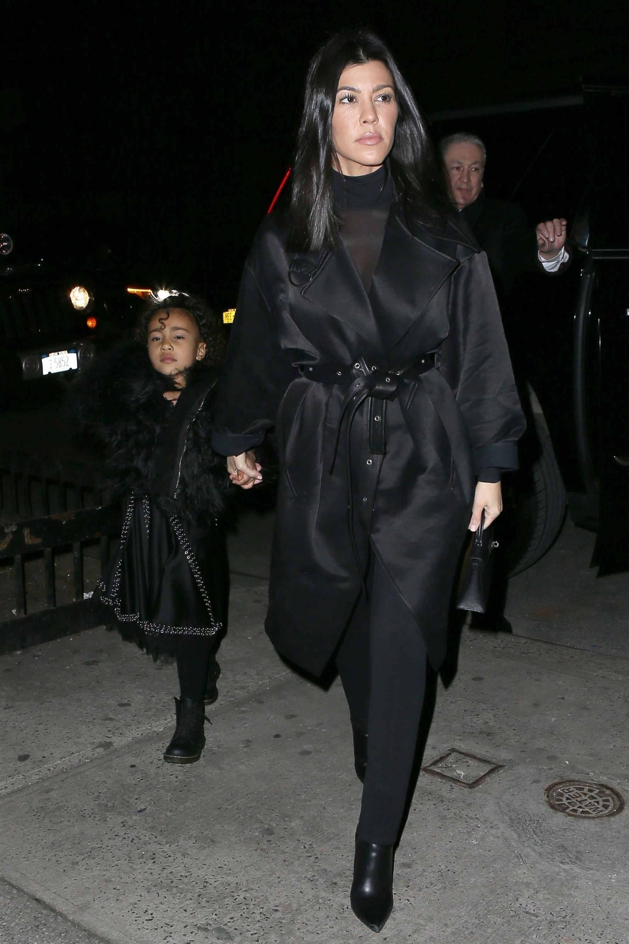 Access_Kardashian_1.jpg