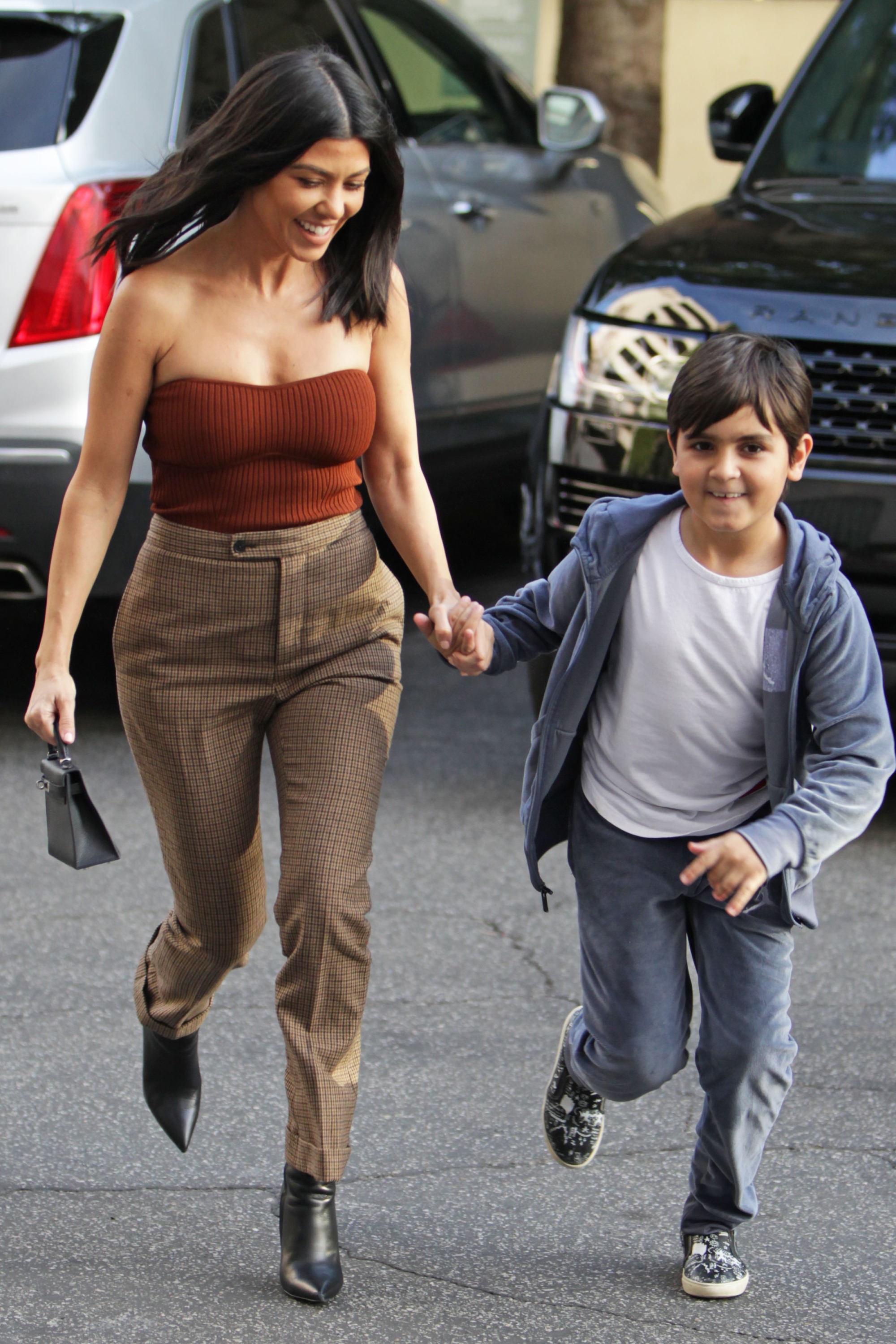Access_Kardashian_4.jpg