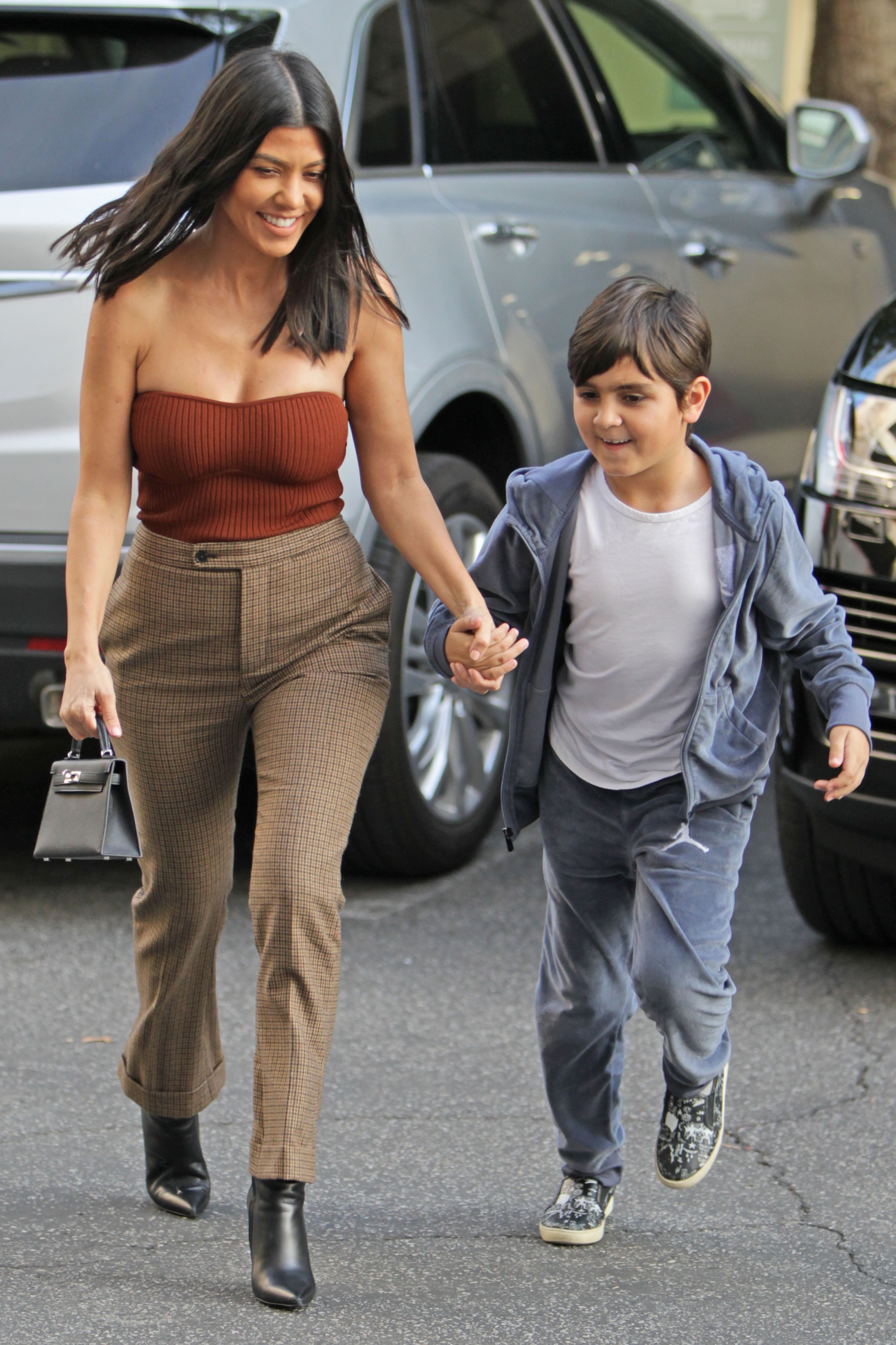 Access_Kardashian_6.jpg