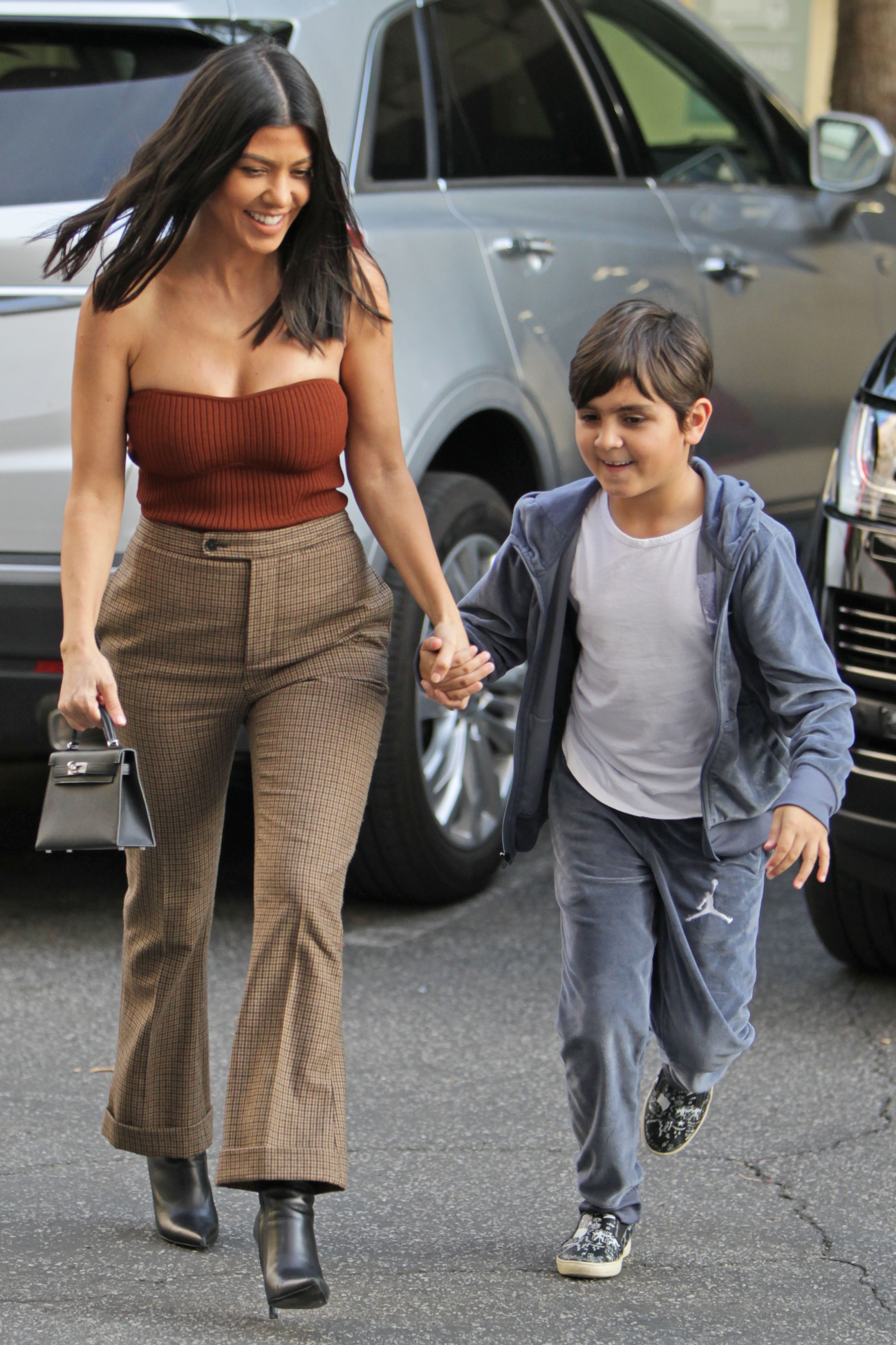Access_Kardashian_7.jpg