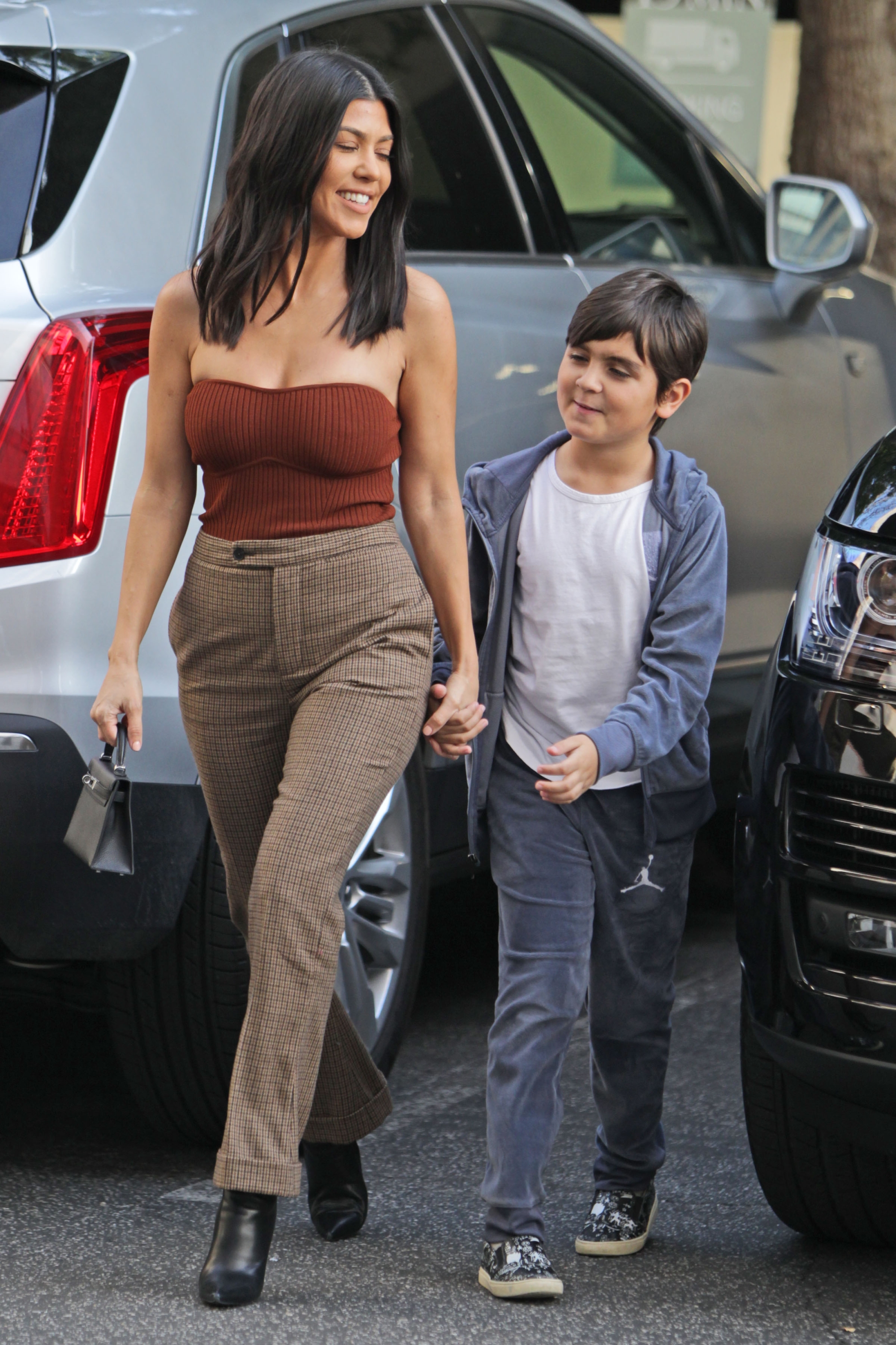 Access_Kardashian_8.jpg