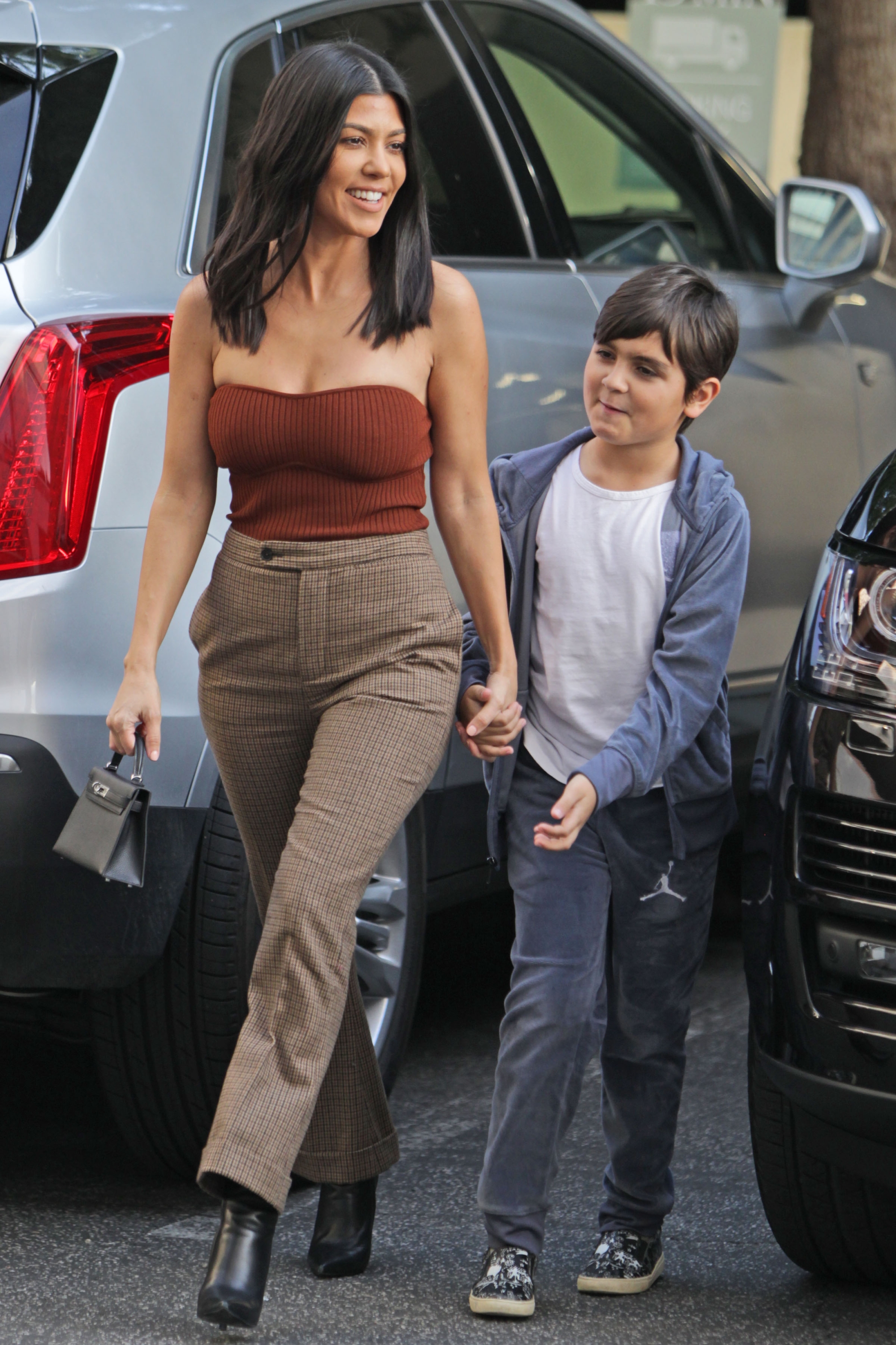 Access_Kardashian_9.jpg