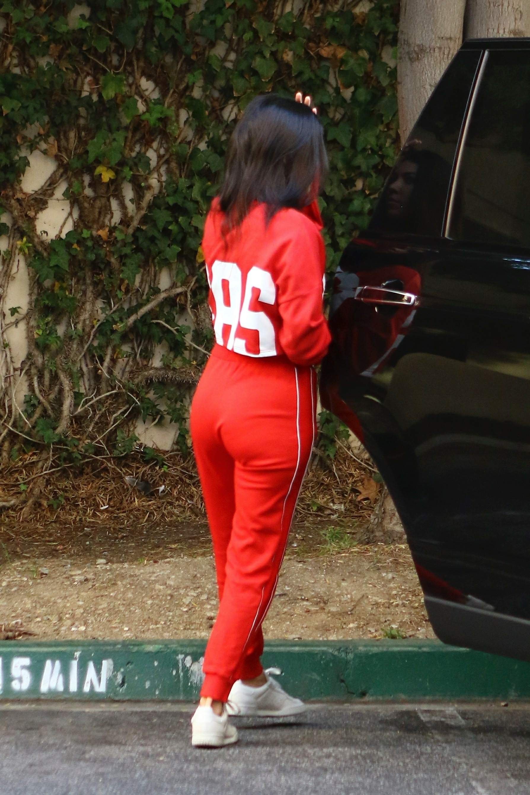 Access_Kardashian_3.jpg