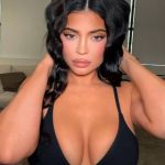 normal_Access_Kardashian_004.jpg