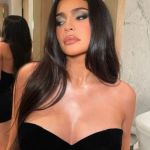 normal_Access_Kardashians_001.jpg