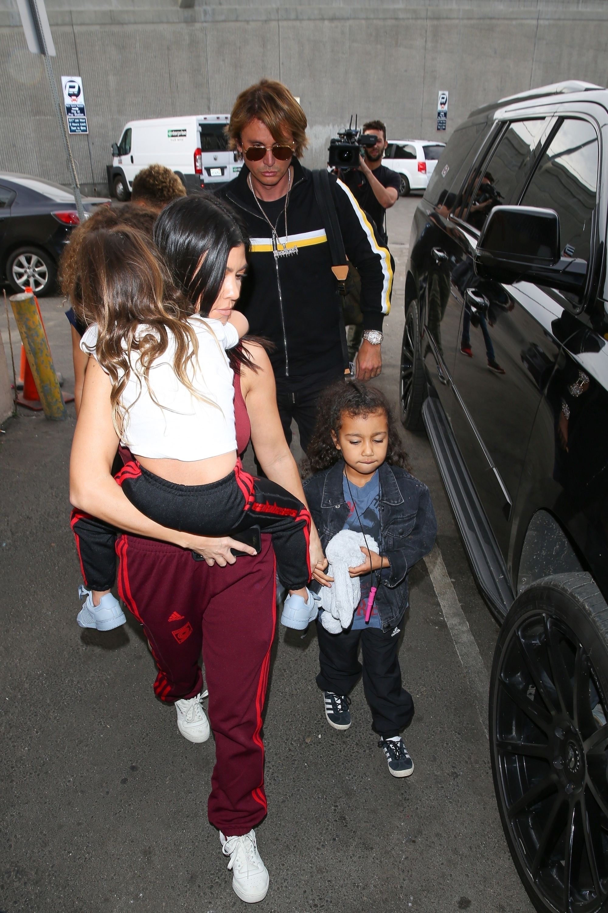 Access_Kardashian_10.jpg
