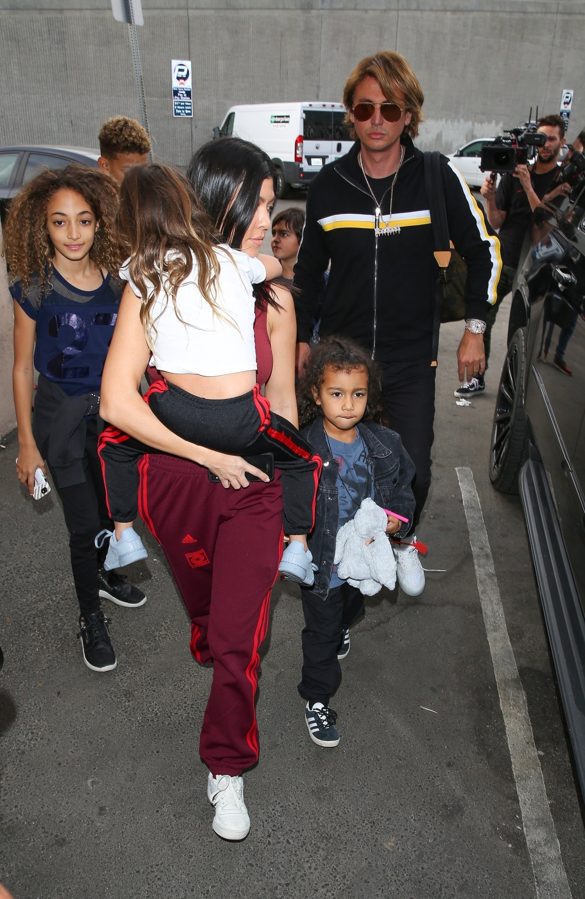 Access_Kardashian_13.jpg