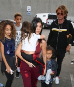 Access_Kardashian_2.jpg