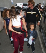 Access_Kardashian_26.jpg