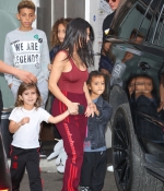 Access_Kardashian_12.jpg