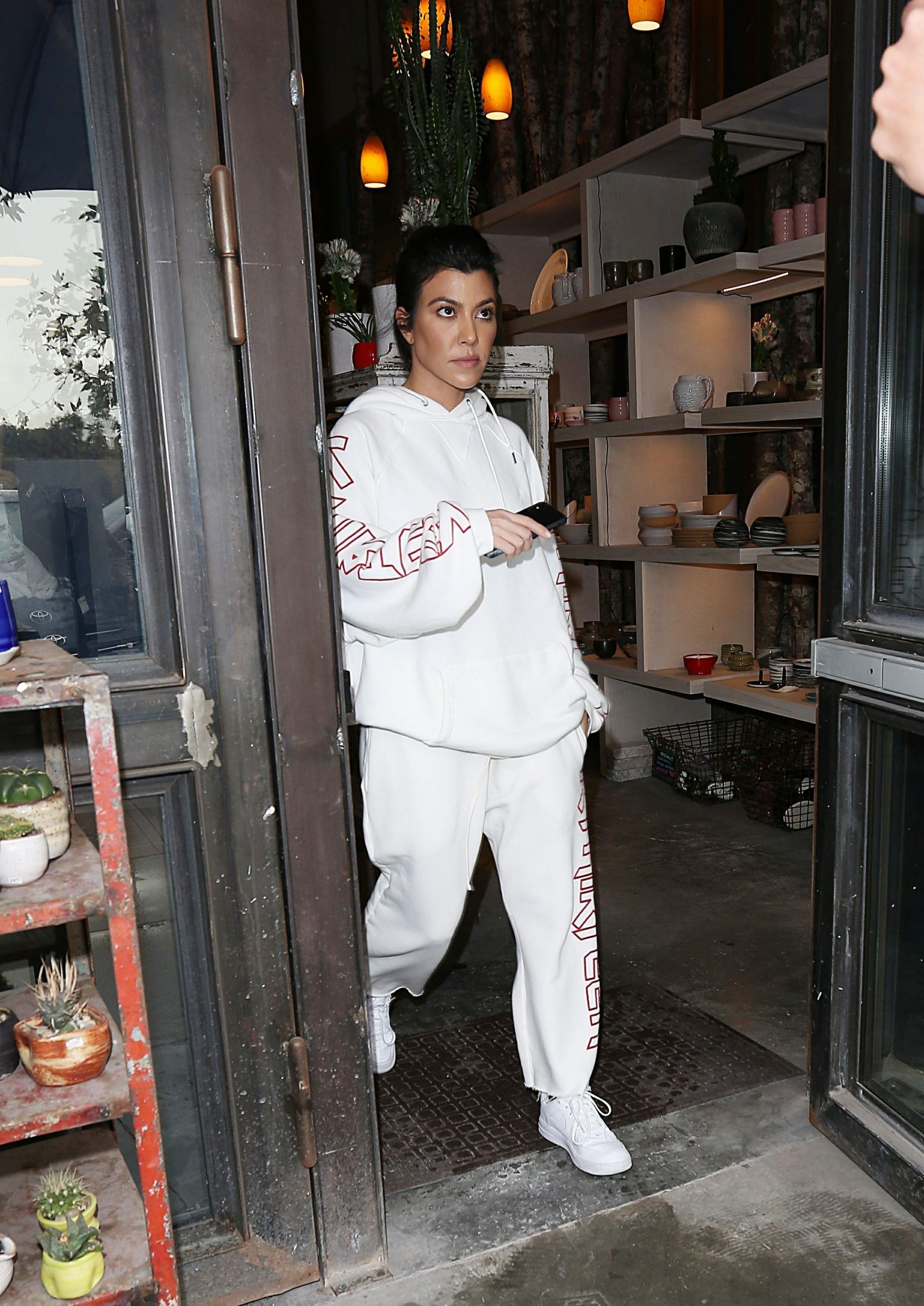 Access_Kardashian_4.jpg