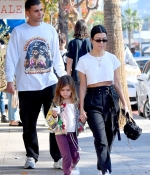 Access_Kardashian_9.jpg