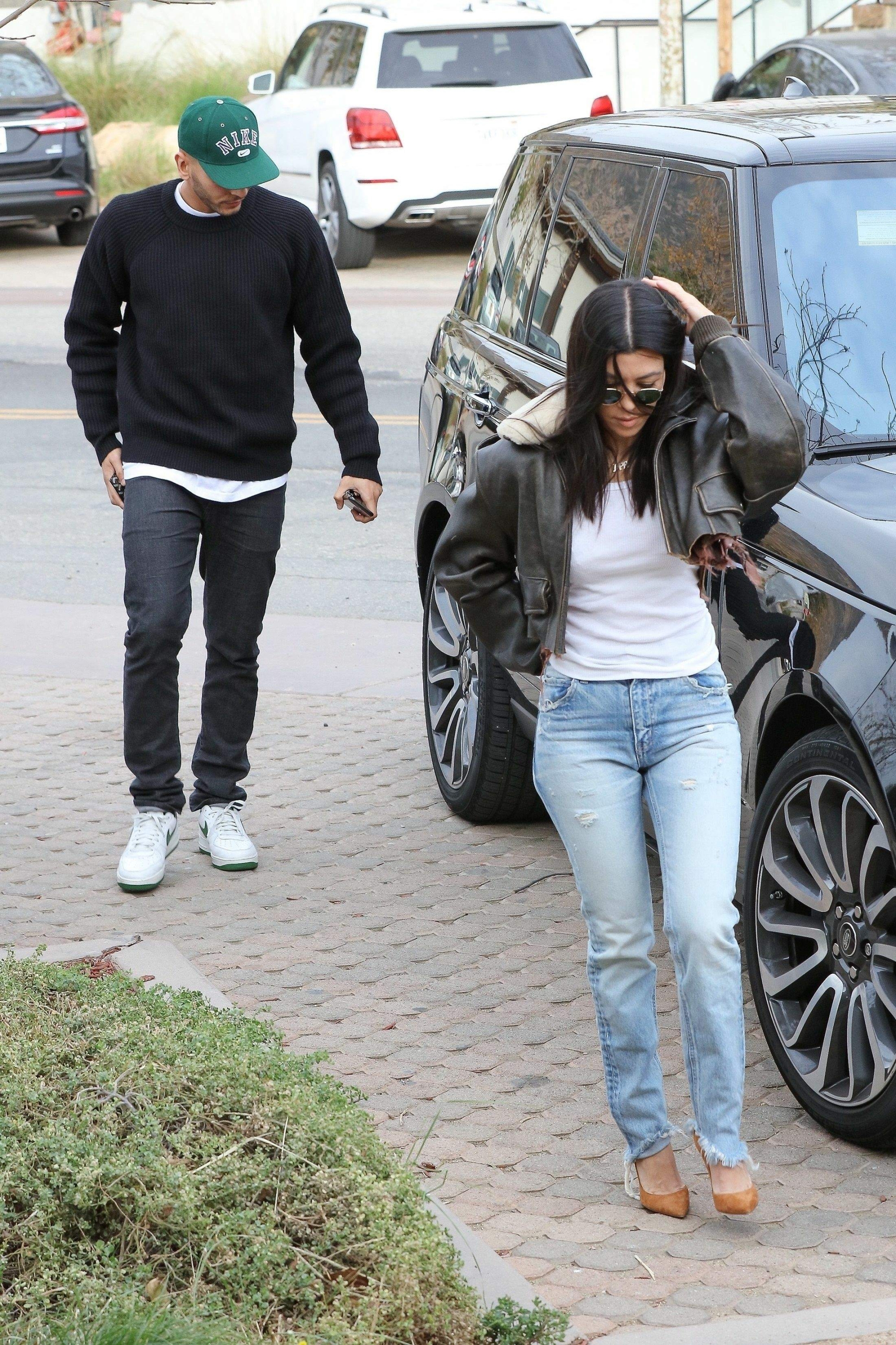 Access_Kardashian_6.jpg