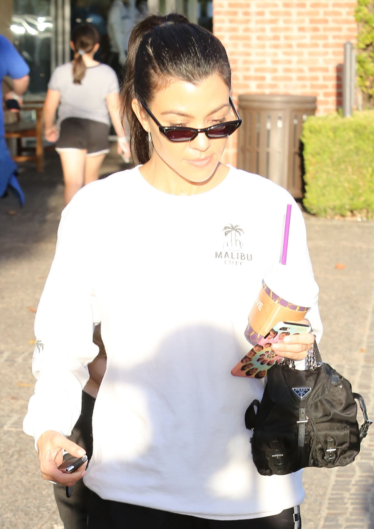 Access_Kardashian_1.jpg