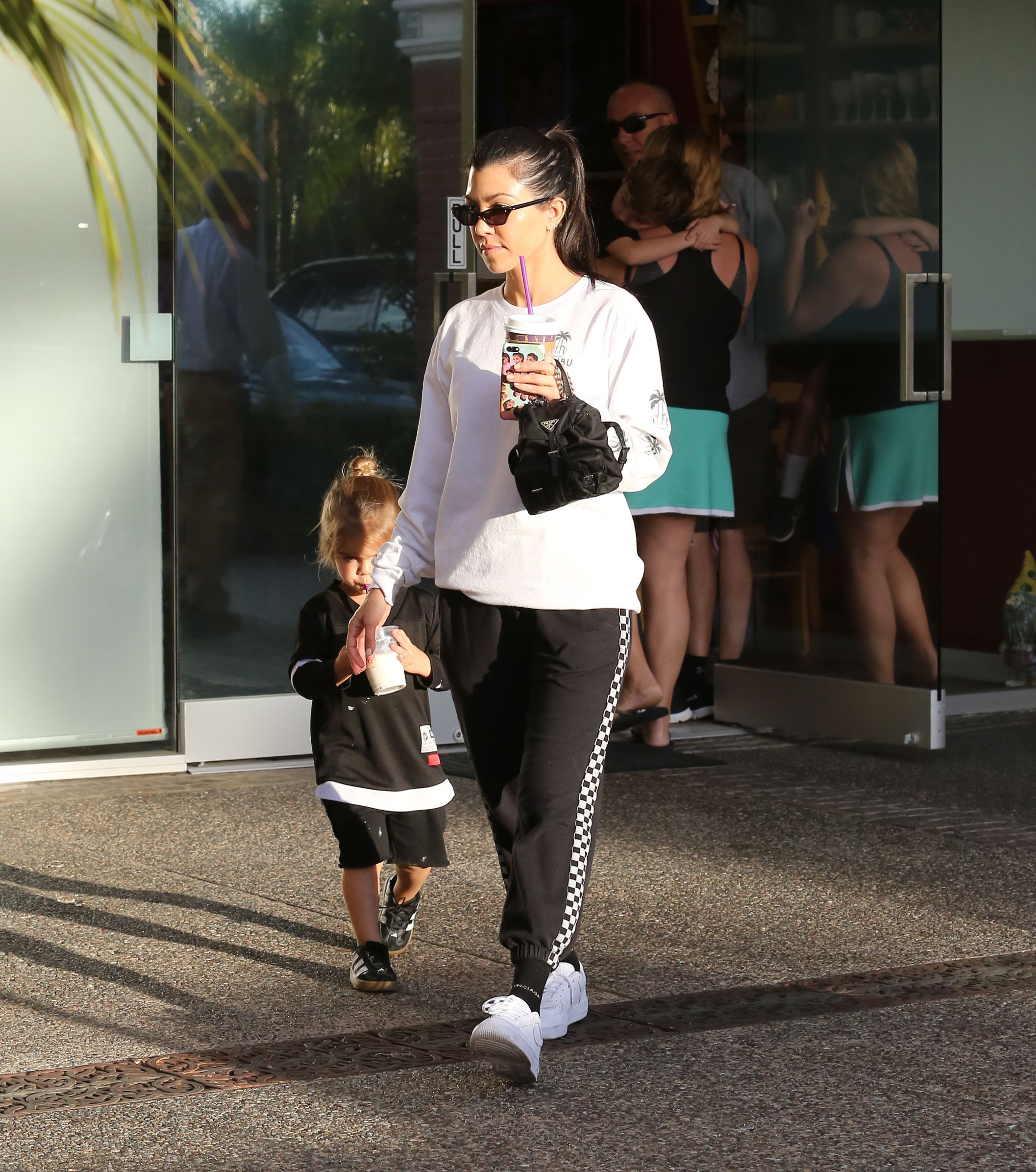 Access_Kardashian_10.jpg