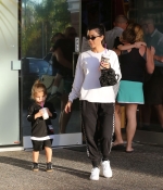 Access_Kardashian_21.jpg