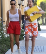 Access_Kardashian_2.jpg