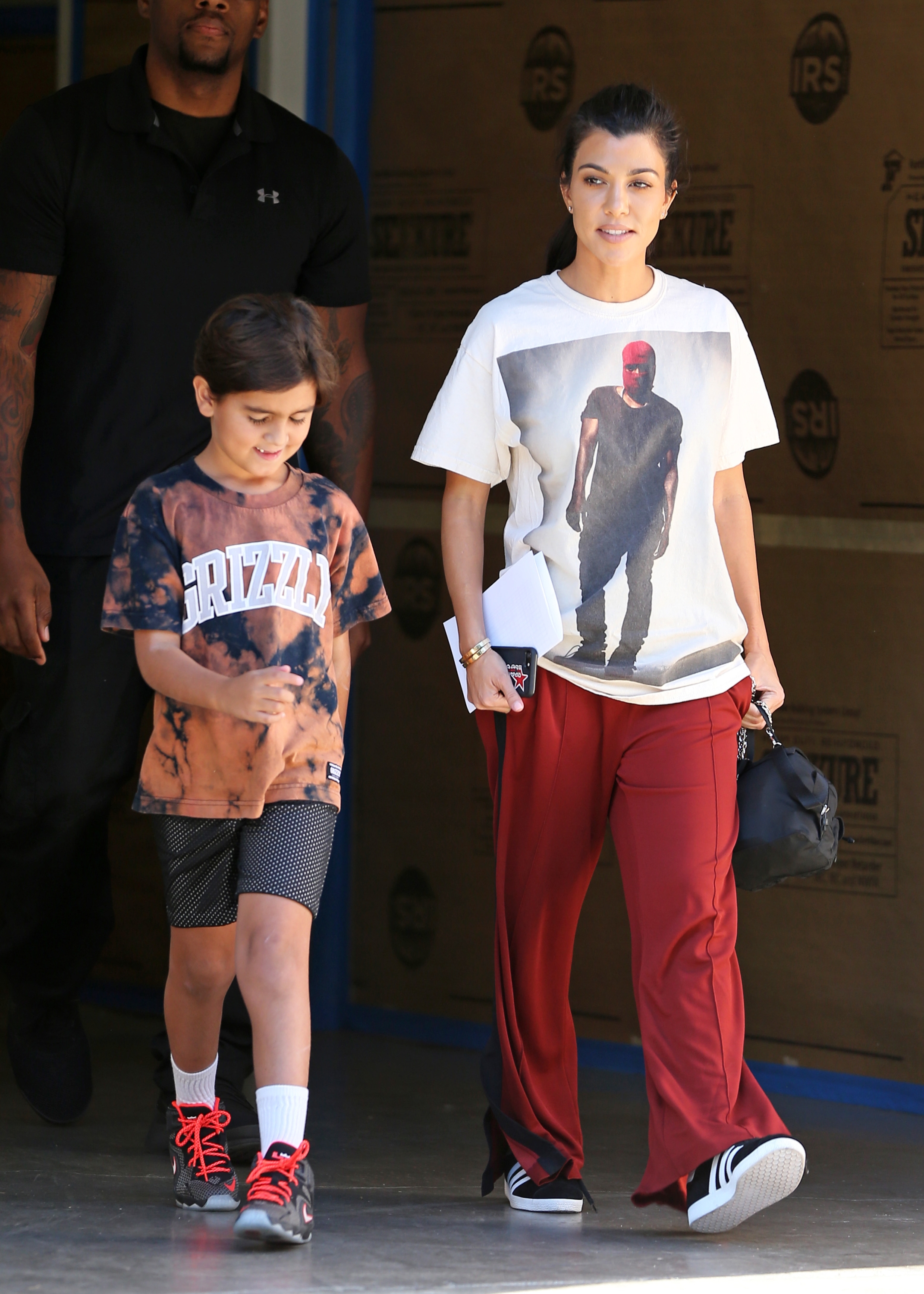 Access_Kardashian_1.jpg