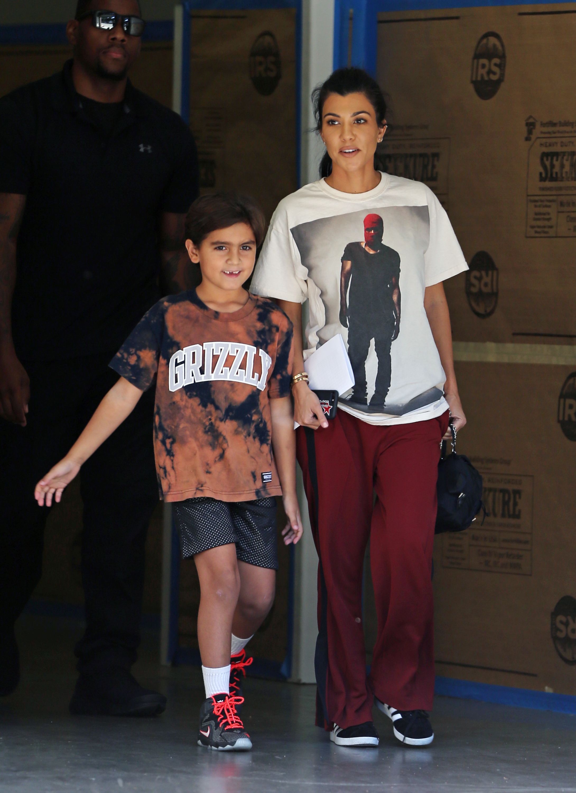 Access_Kardashian_4.jpg