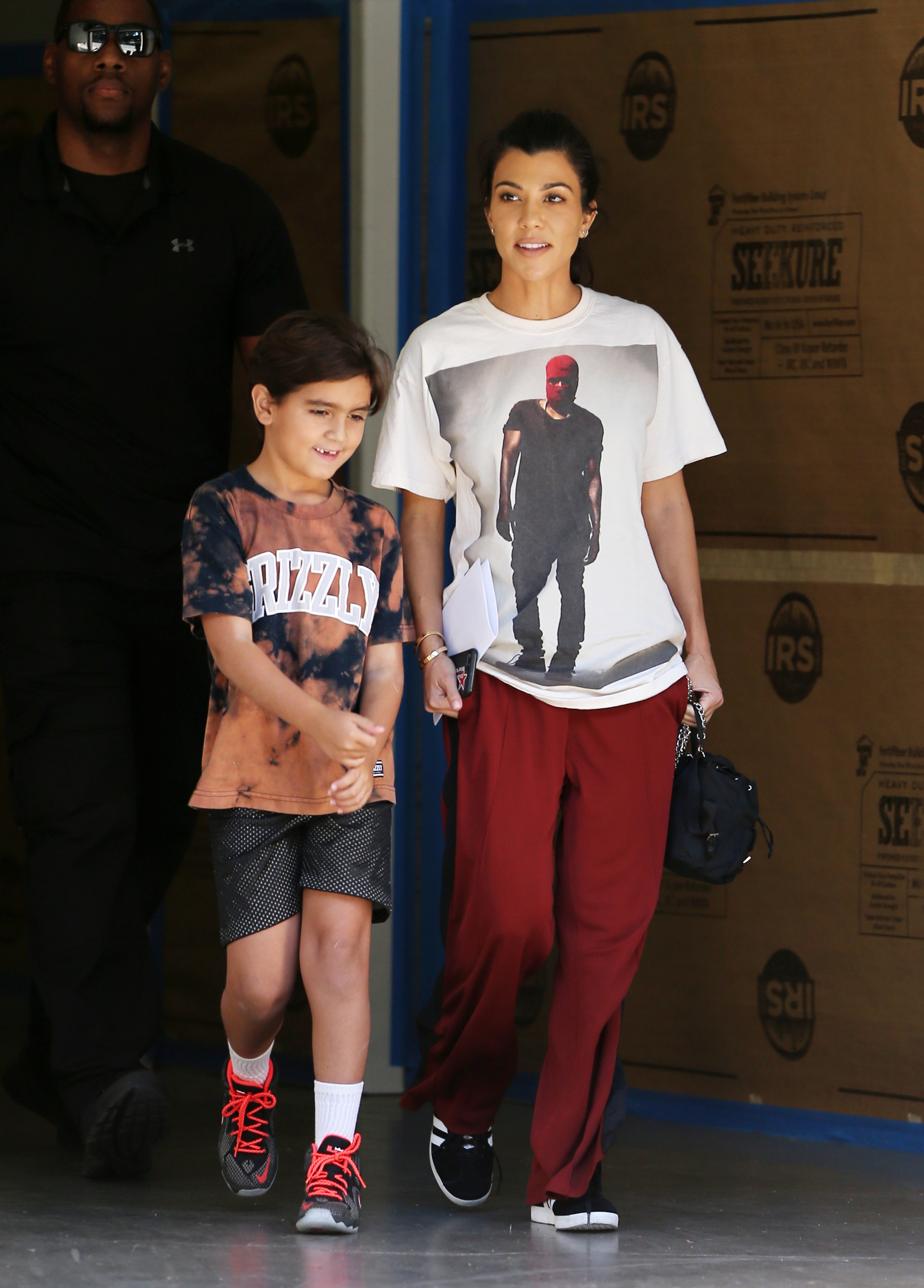 Access_Kardashian_5.jpg