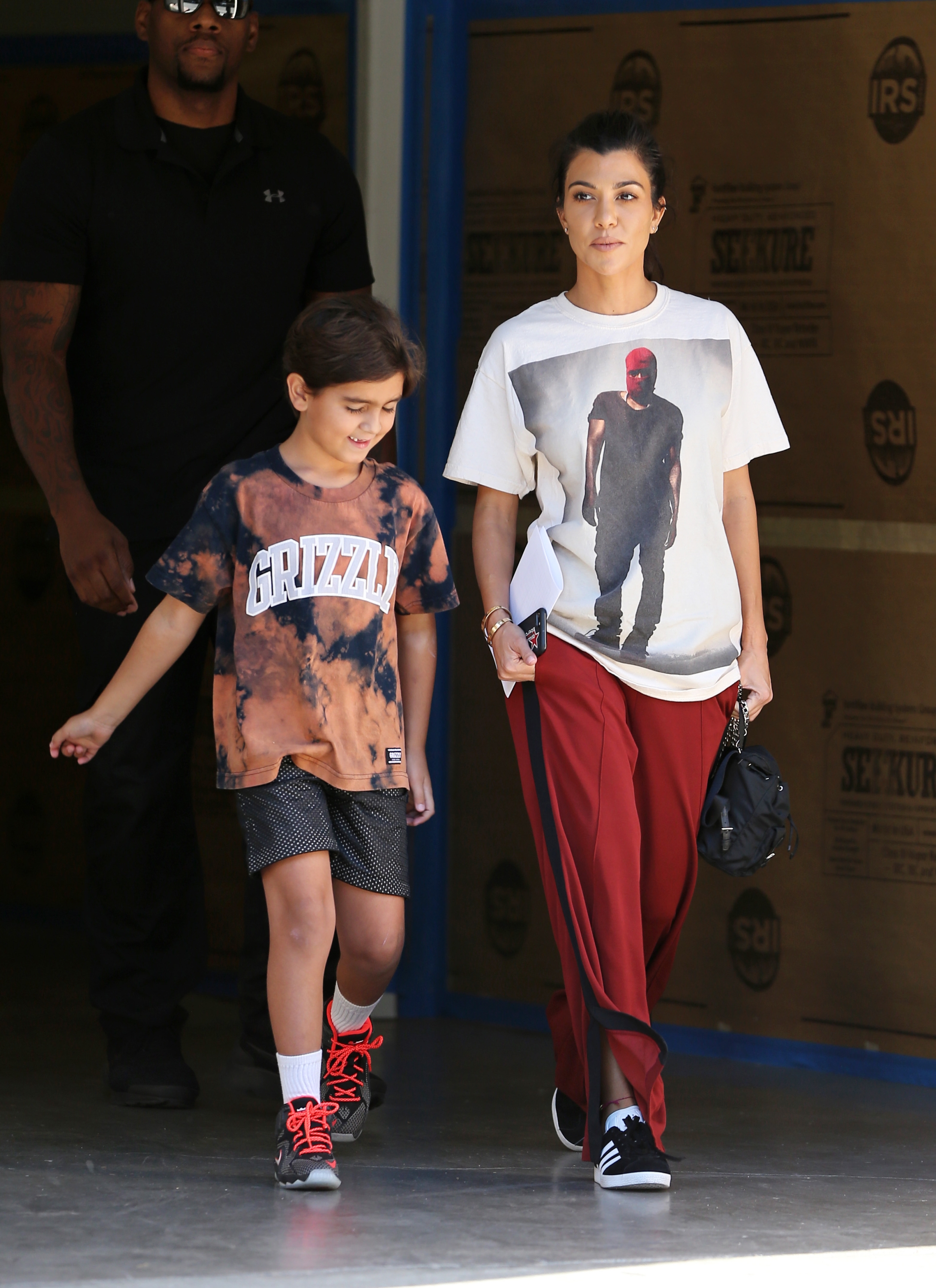 Access_Kardashian_7.jpg