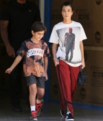 Access_Kardashian_7.jpg