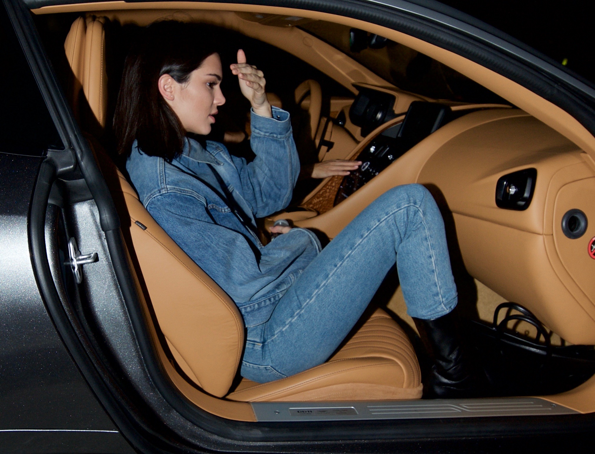 Access_Kardashian_1.jpg