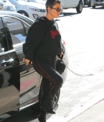 Access_Kardashian_4.jpg