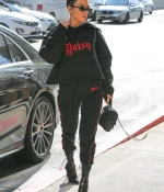 Access_Kardashian_8.jpg