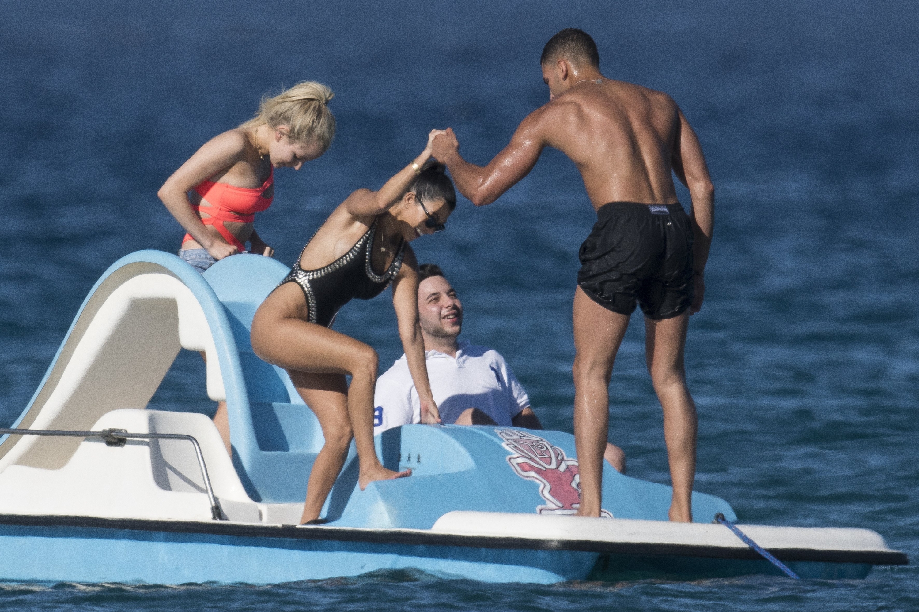 Access_Kardashian_145.jpg