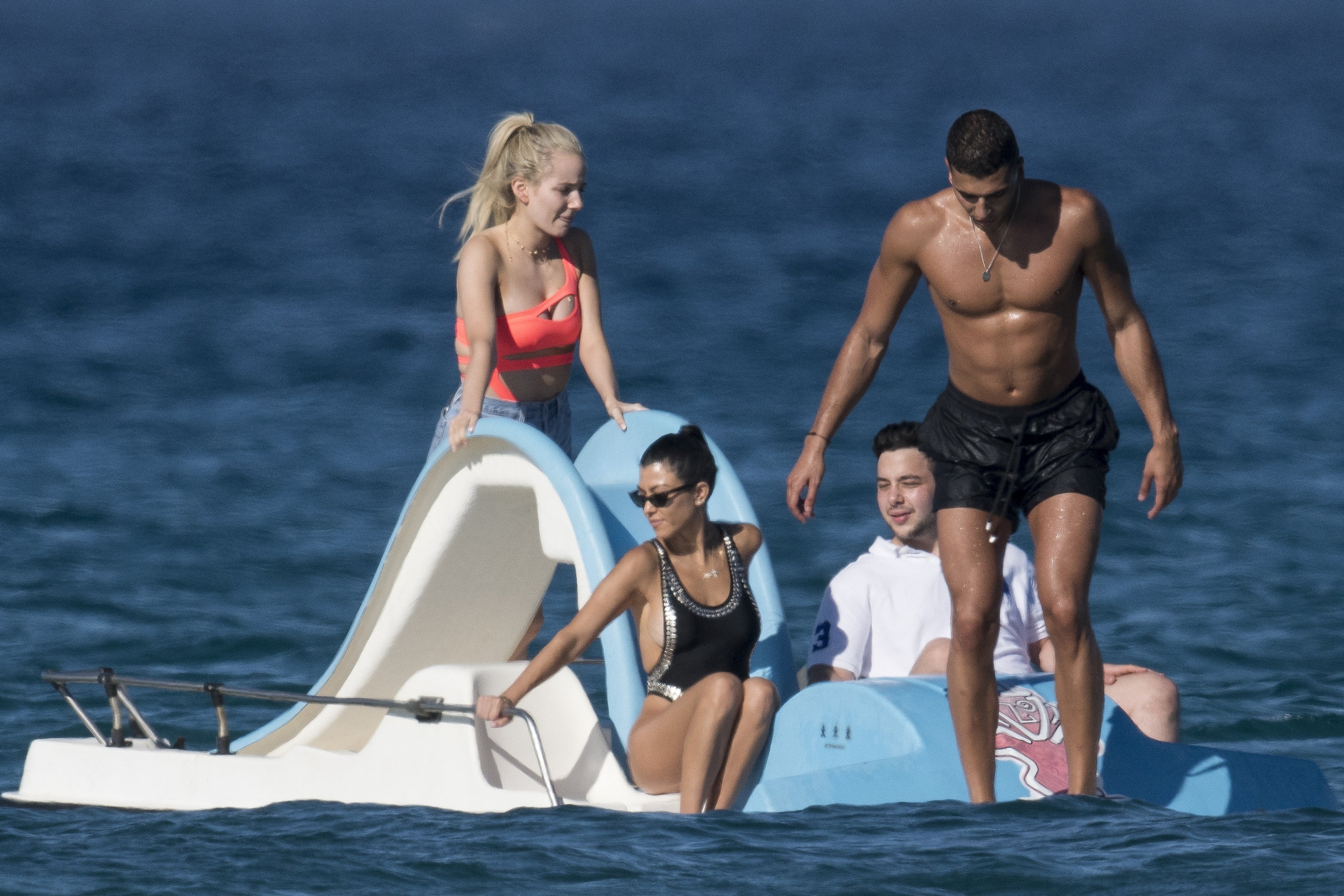 Access_Kardashian_152.jpg