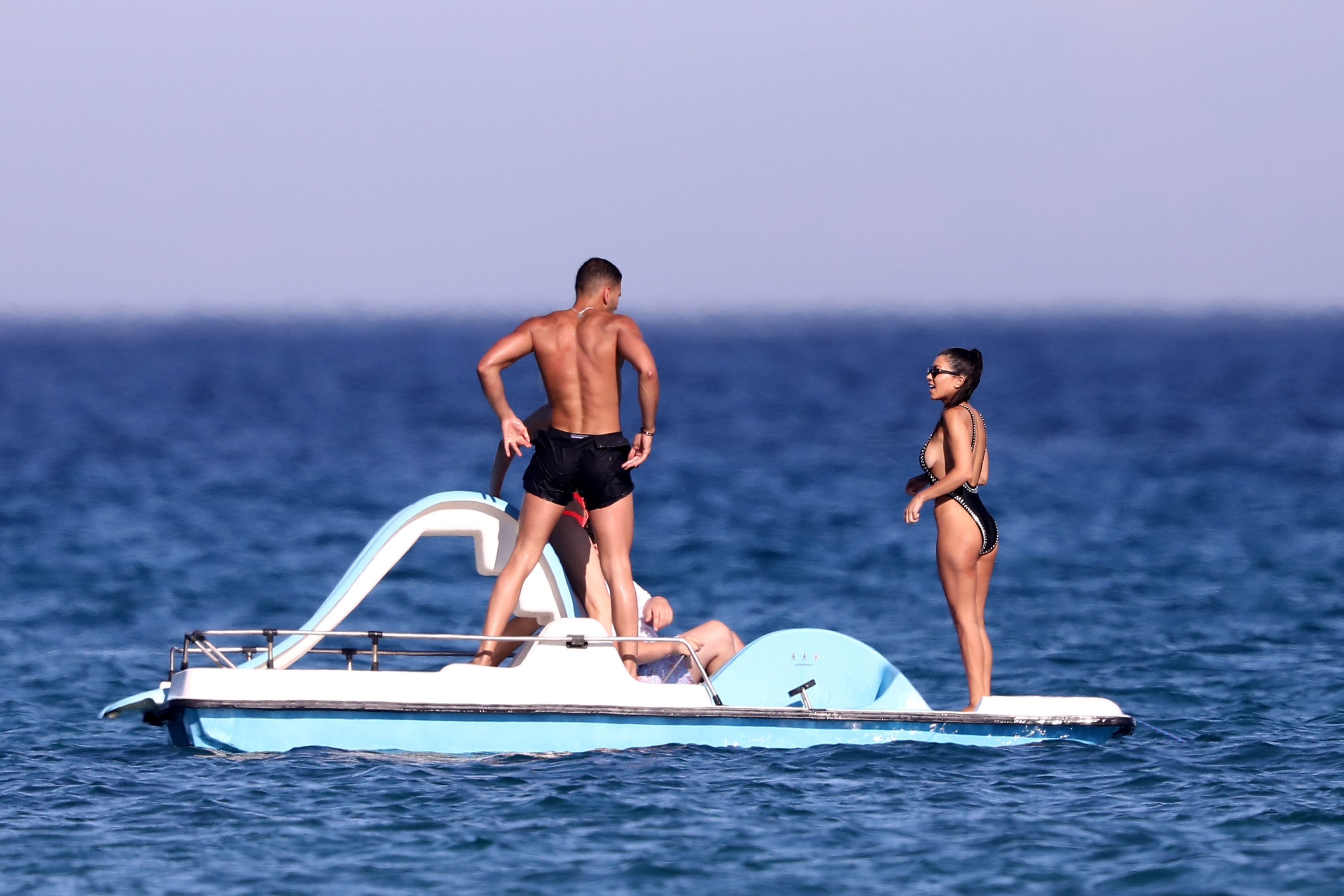 Access_Kardashian_16.jpg