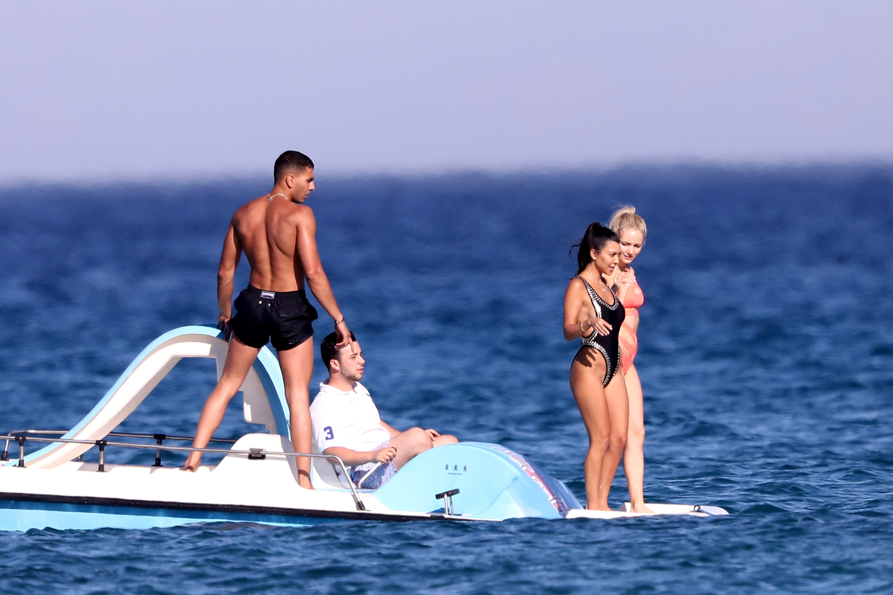 Access_Kardashian_18.jpg