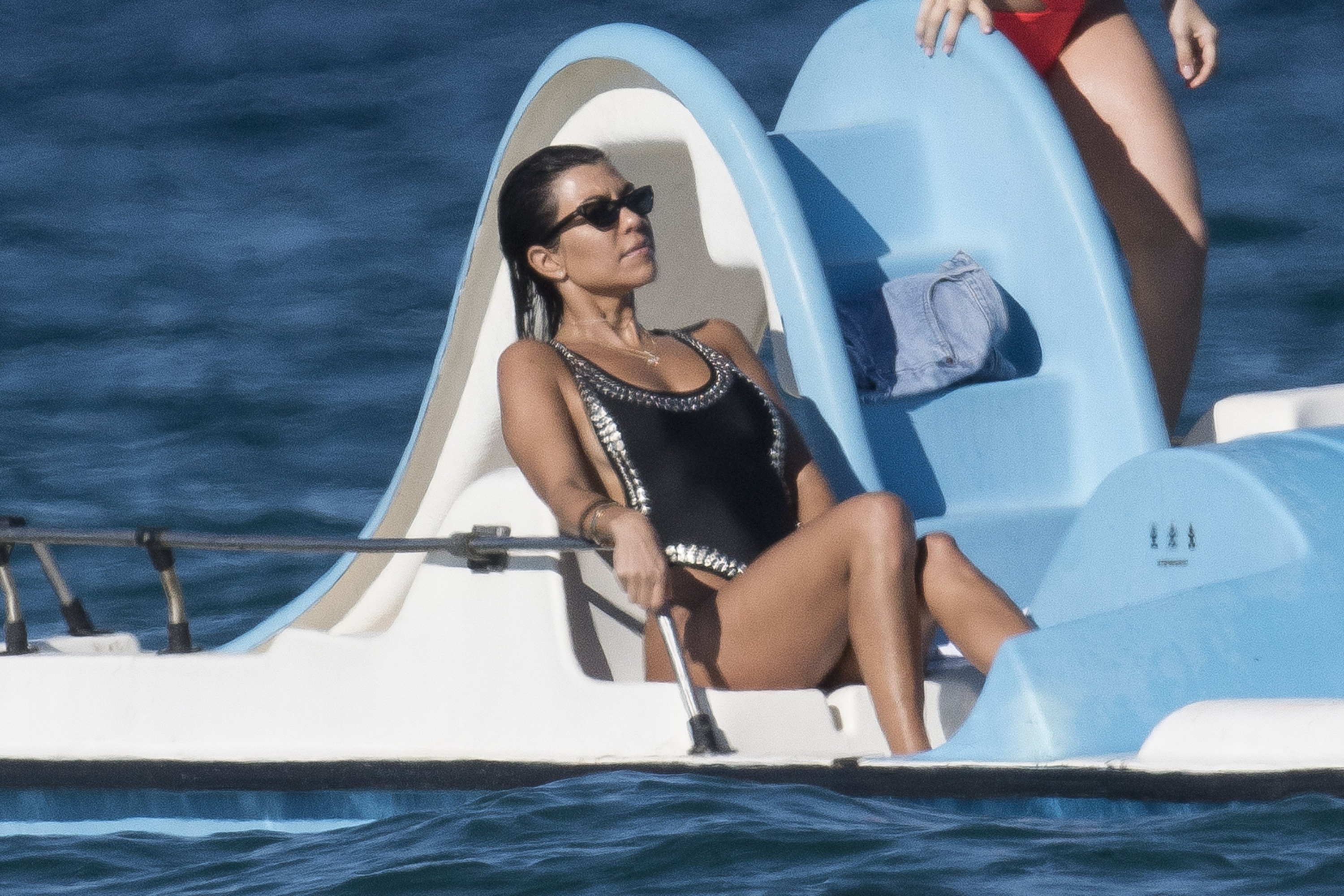 Access_Kardashian_180.jpg
