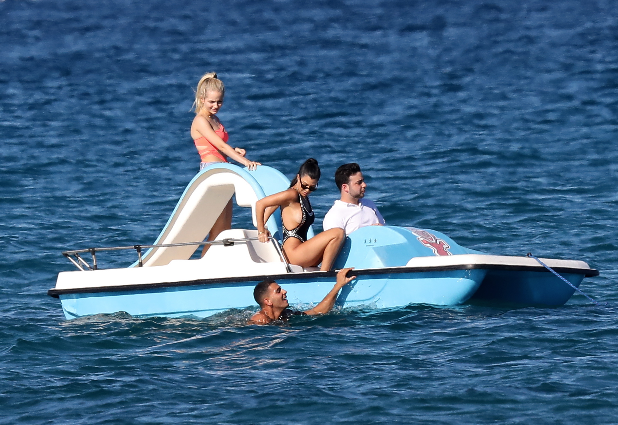 Access_Kardashian_75.jpg