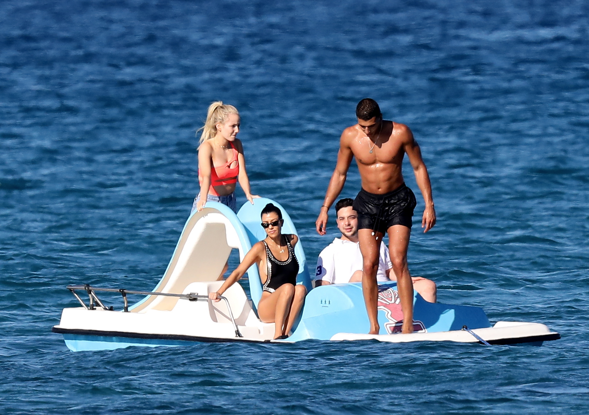 Access_Kardashian_81.jpg