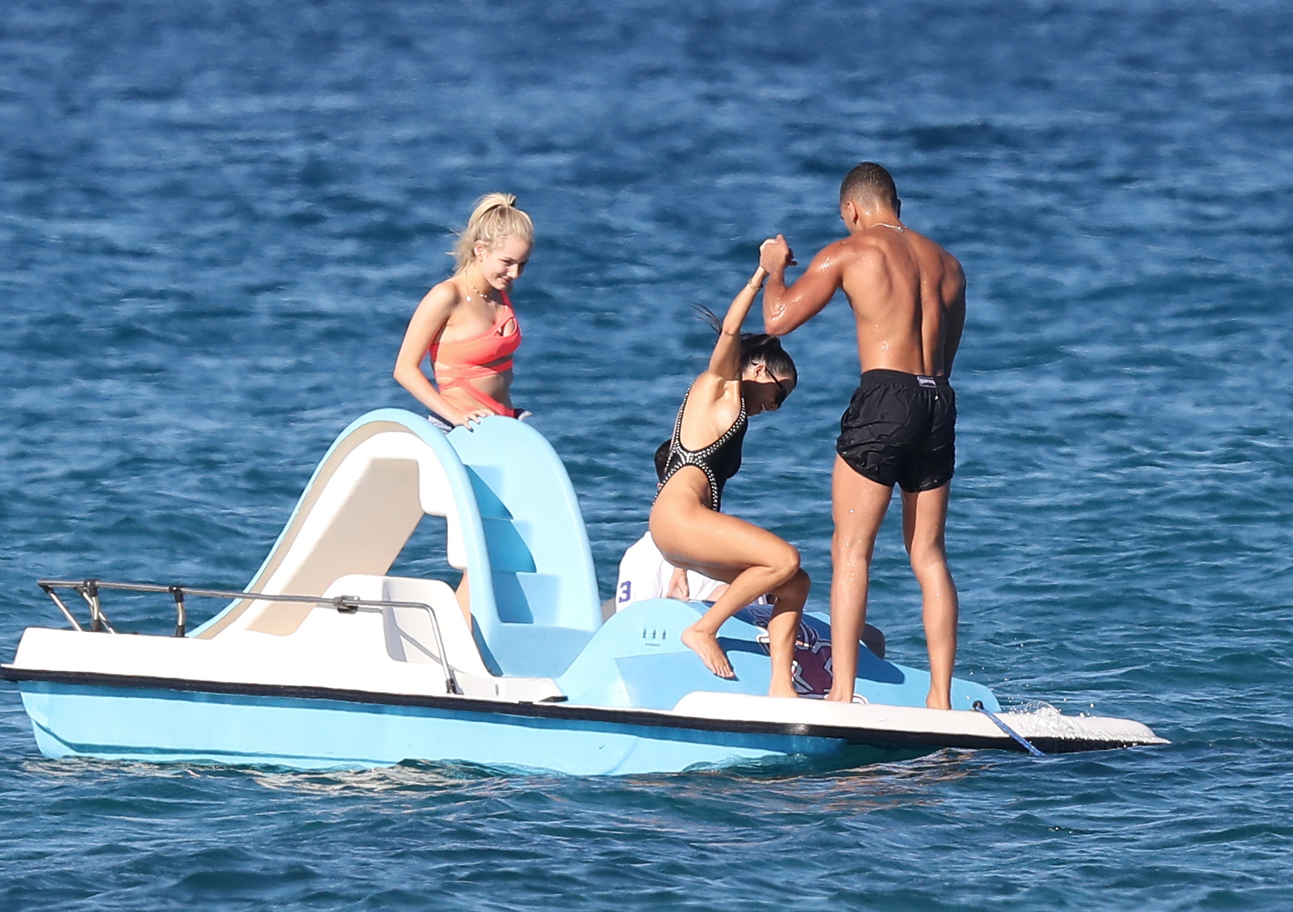 Access_Kardashian_87.jpg