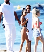 Access_Kardashian_103.jpg