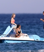 Access_Kardashian_11.jpg