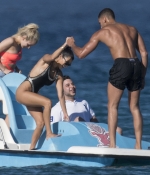 Access_Kardashian_145.jpg